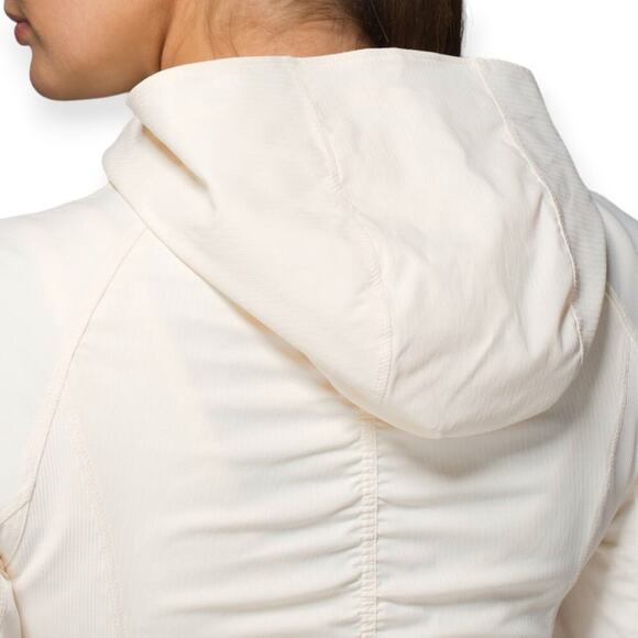 Lululemon In Flux Jacket SIZE 8 Cream Off White Luon Swift Lightweight Thumbhole - Picture 12 of 12